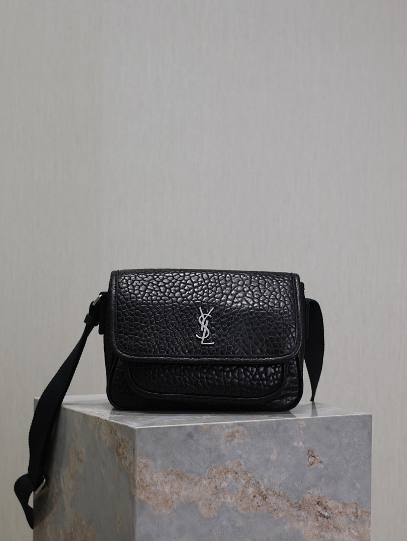 YS, photo 1