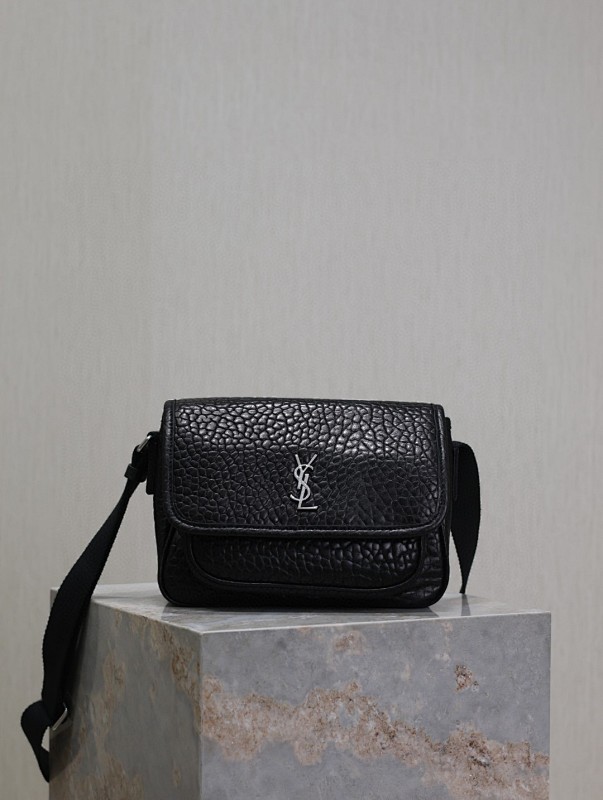 YS, photo 1