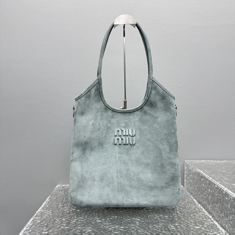 Other M, photo 1