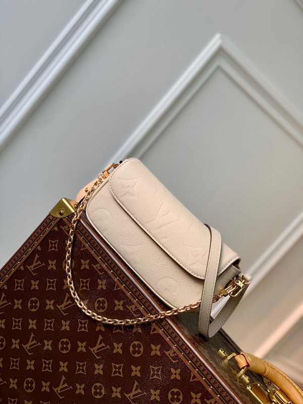 Bag L, photo 1