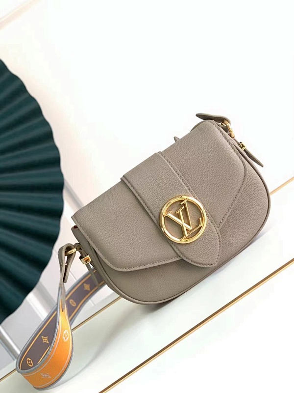 Bag 1, photo 1