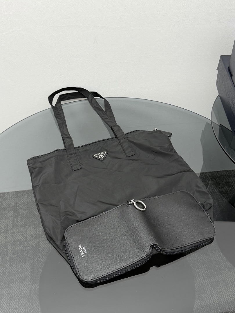 Bag P, photo 1