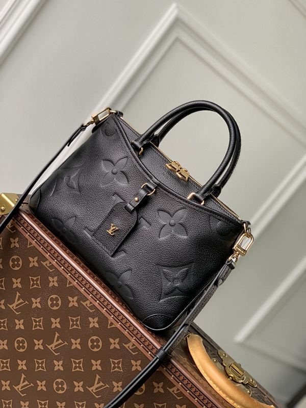 Bag L, photo 1