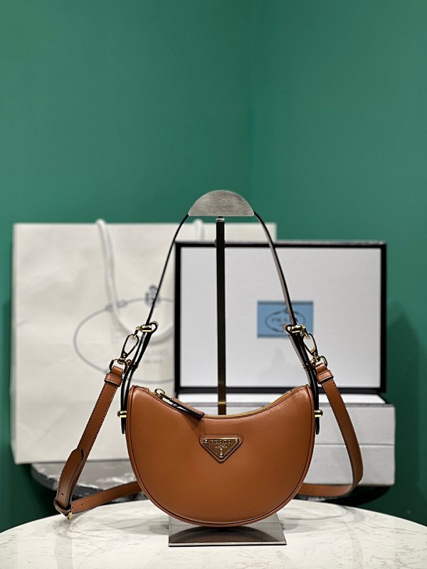 Bag P, photo 1
