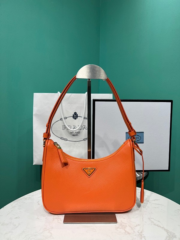 Bag P, photo 1