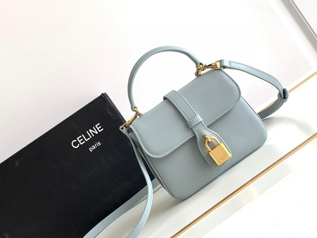 Bag C, photo 1