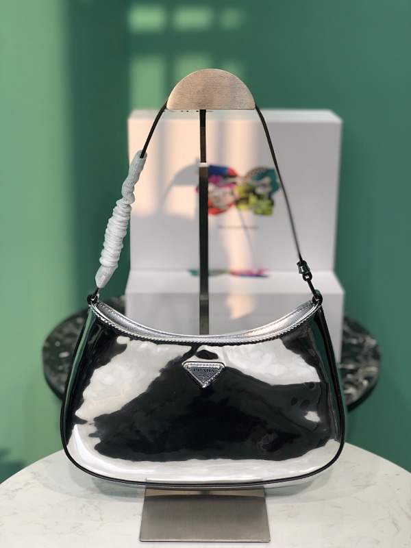 Bag P, photo 1