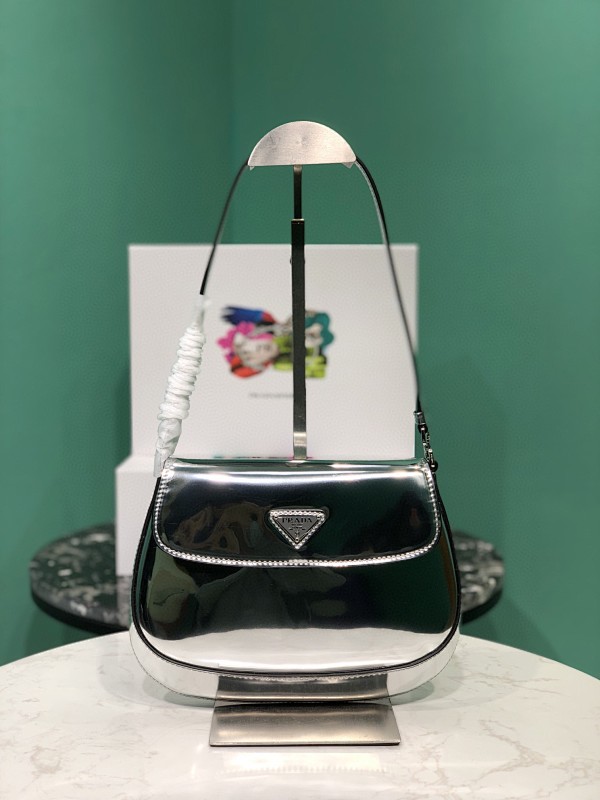 Bag P, photo 1