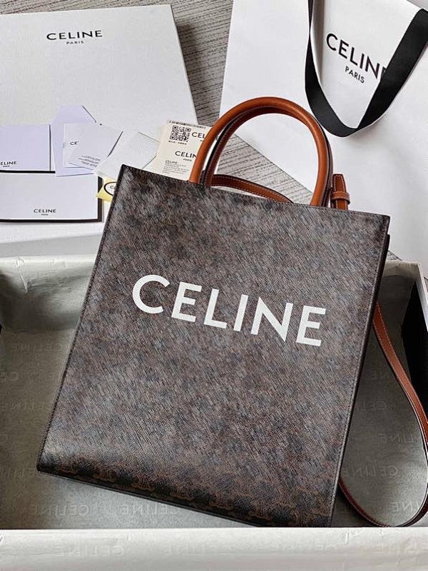 Bag C, photo 1