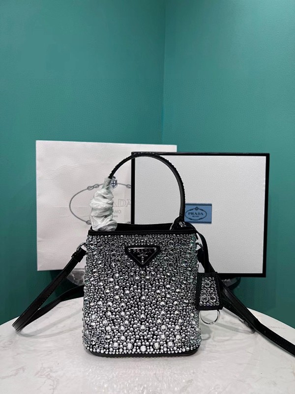 Bag P, photo 1