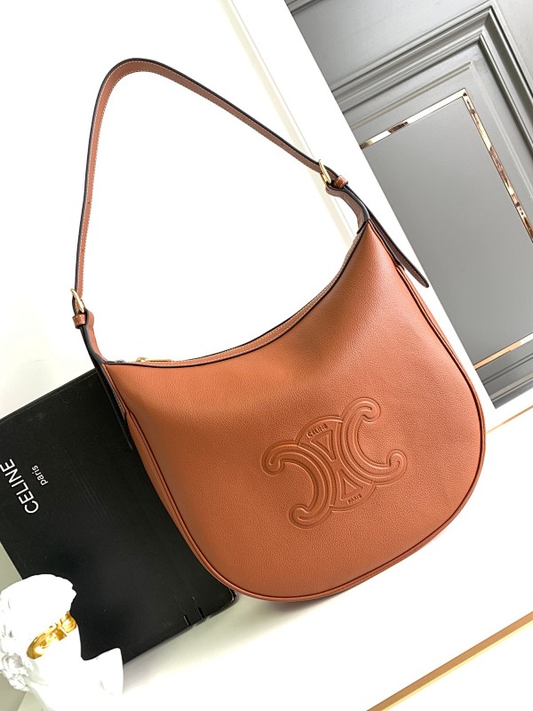 Bag C, photo 1