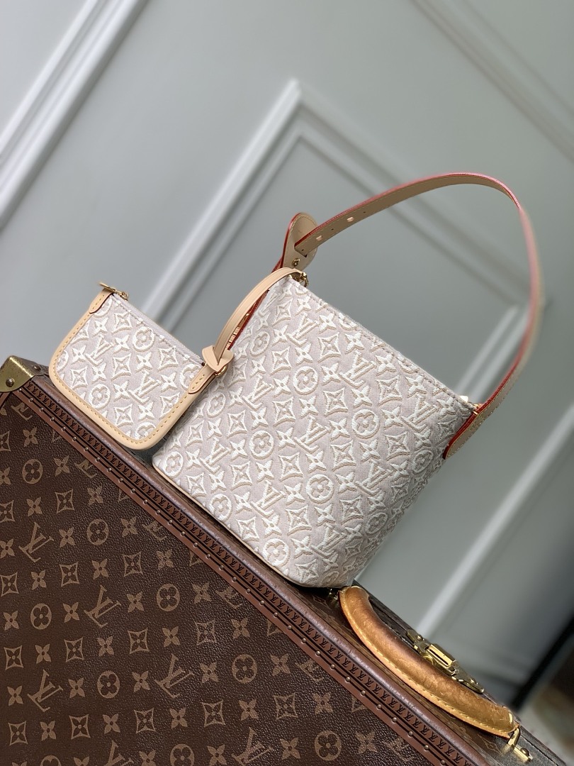 Bag L, photo 1
