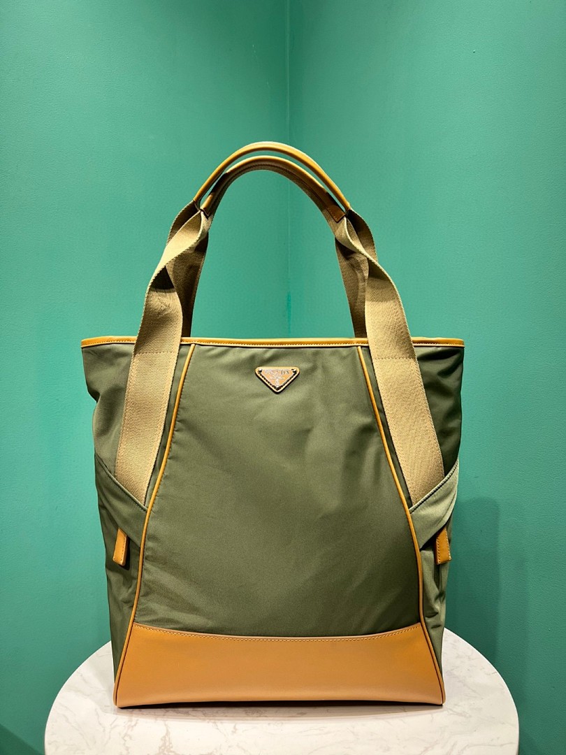 Bag P, photo 1