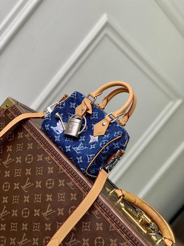 Bag L, photo 1