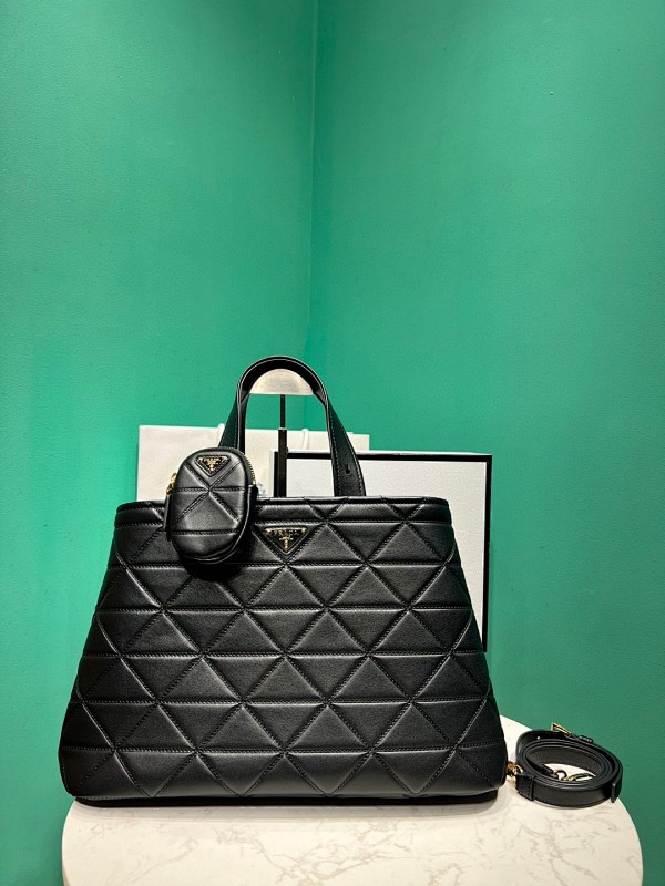 Bag P, photo 1
