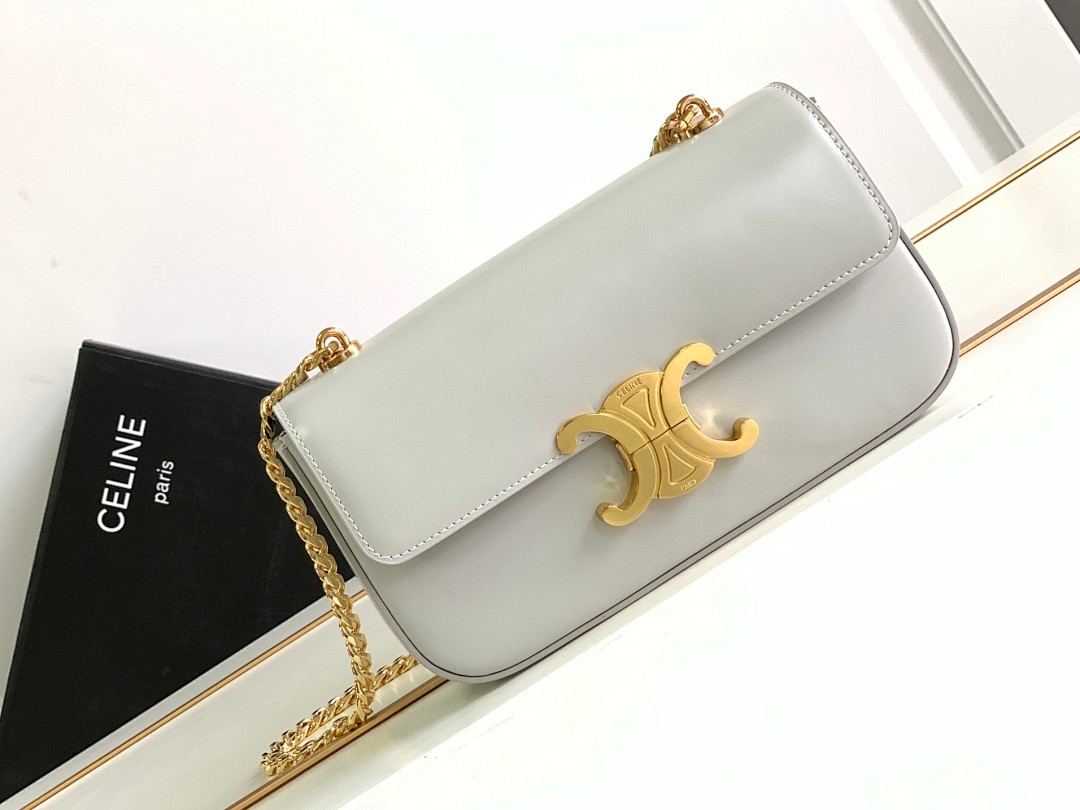 Bag C, photo 1