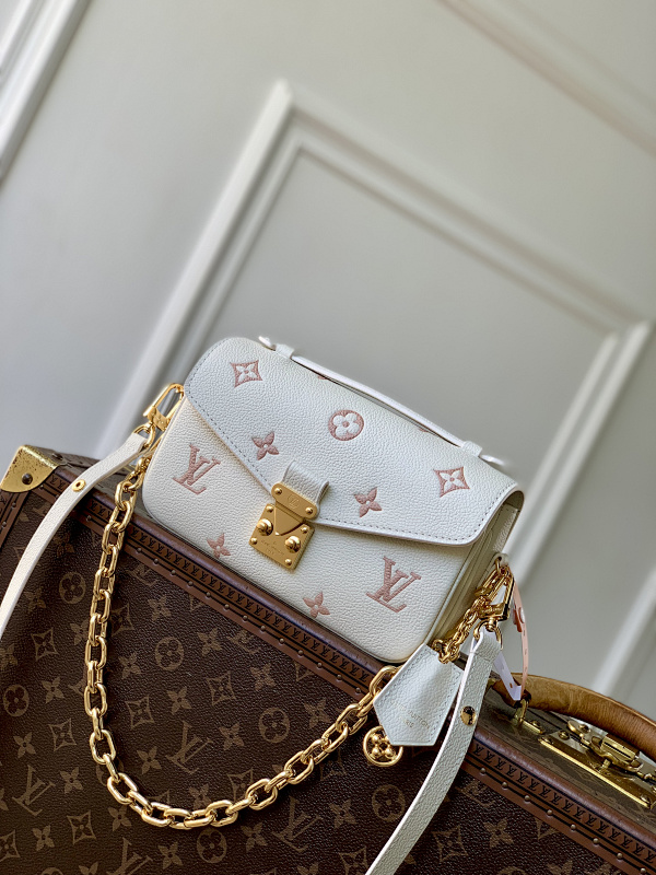 Bag L, photo 1
