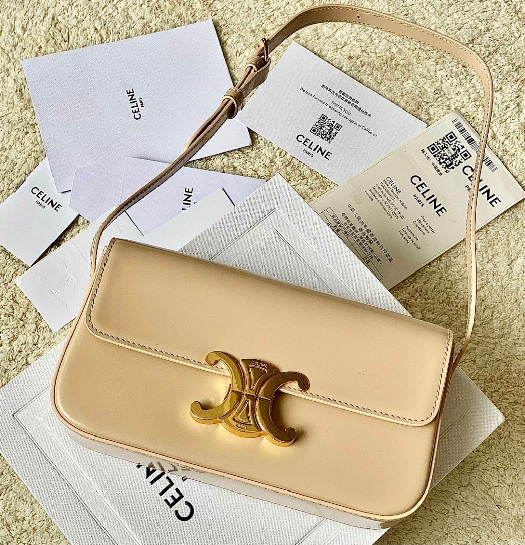 Bag C, photo 1