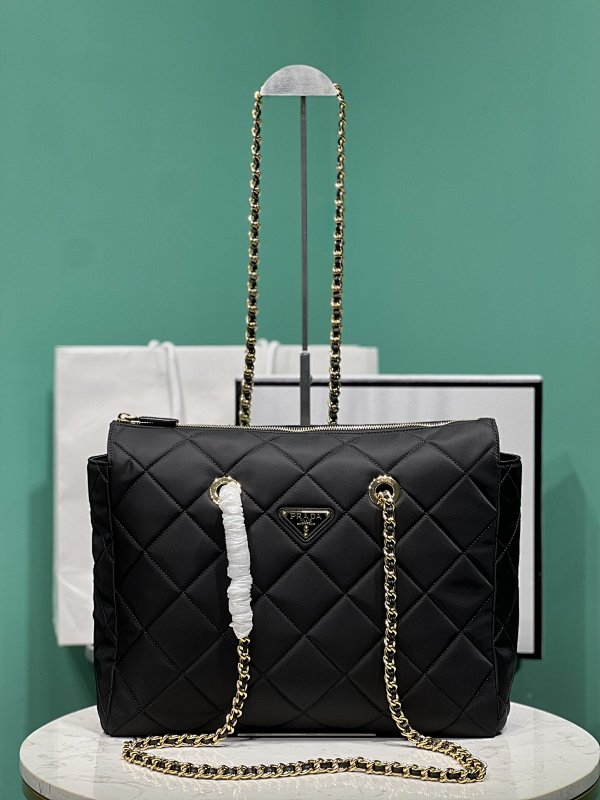 Bag P, photo 1
