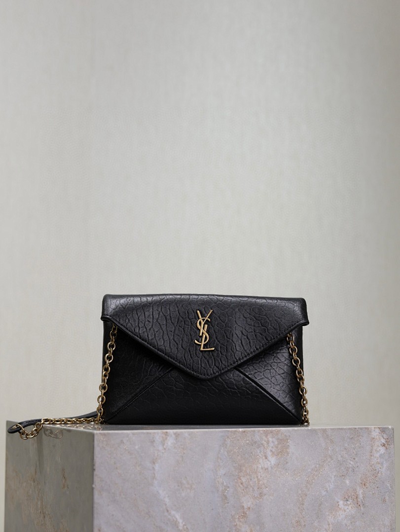 YS, photo 1