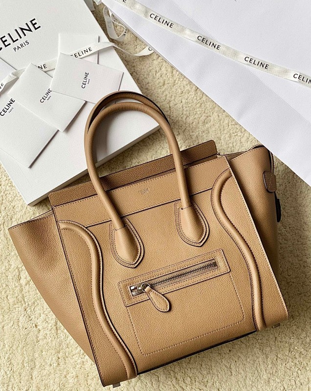 Bag C, photo 1