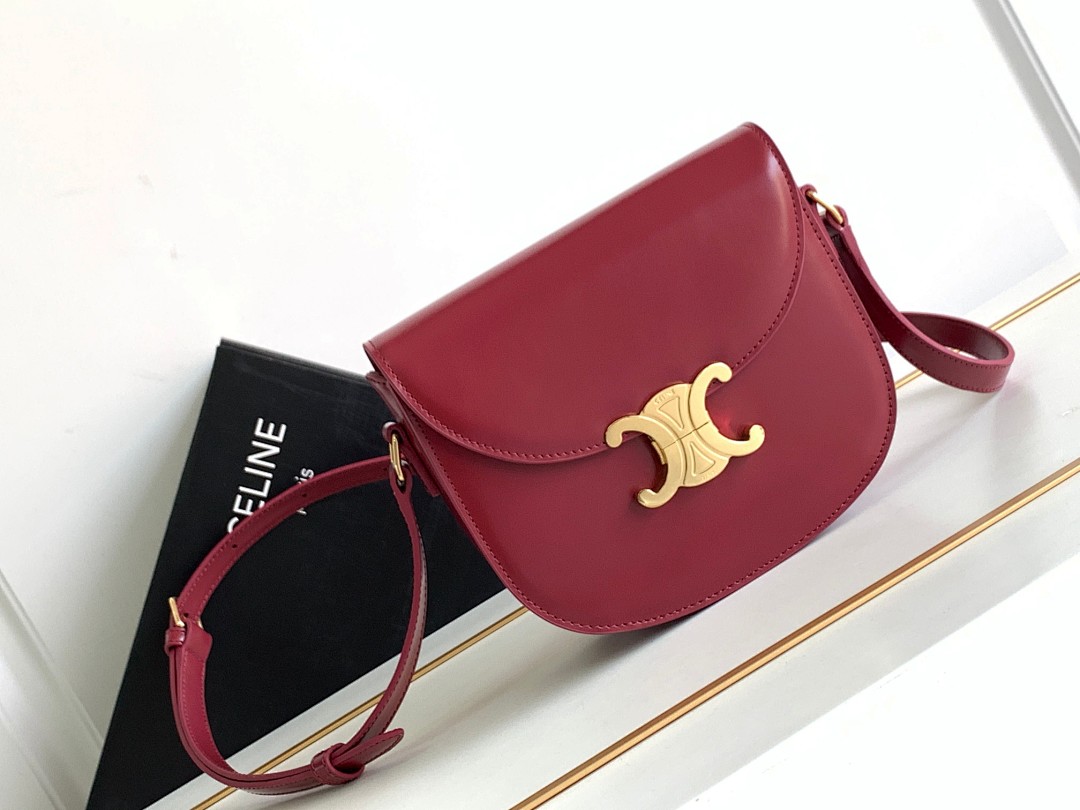 Bag C, photo 1