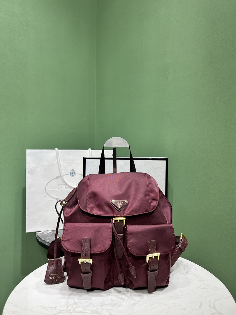 P, photo 1