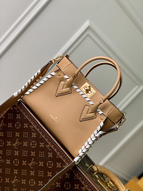 Bag L, photo 1