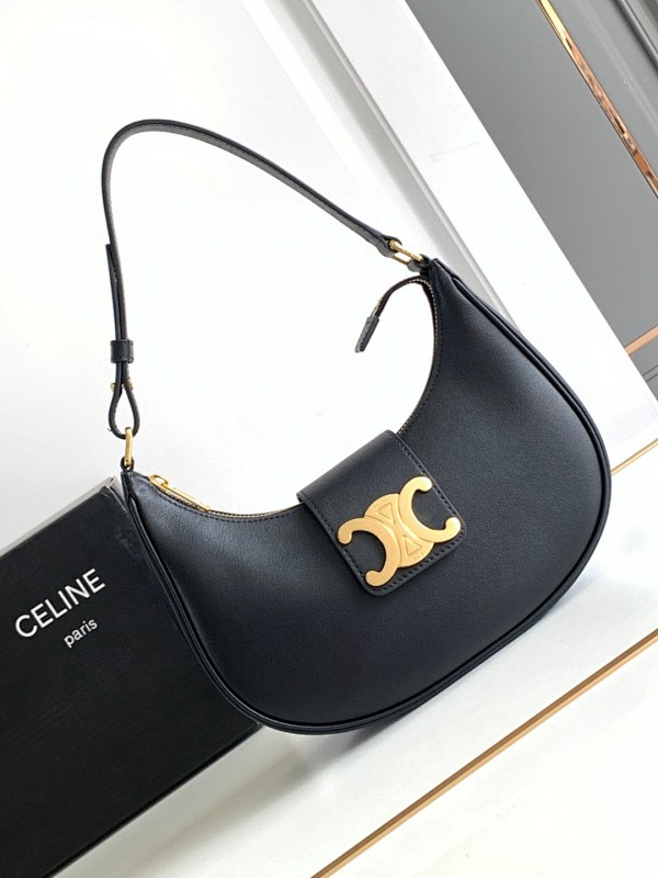 Bag C, photo 1