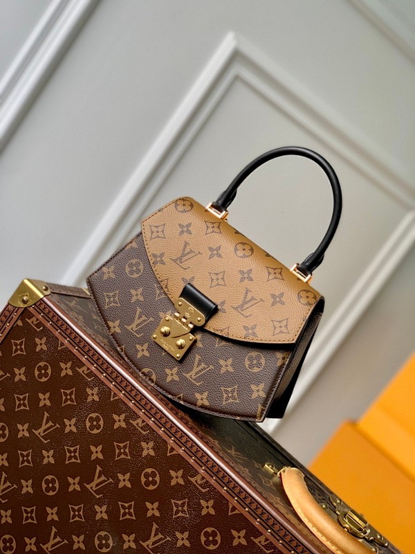 Bag L, photo 1