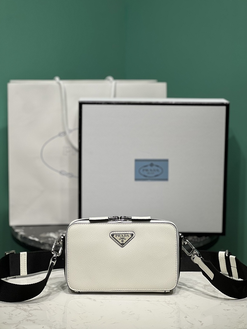 Bag P, photo 1