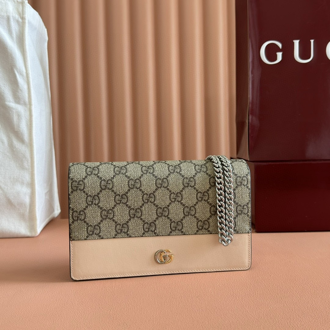 Bag G, photo 1