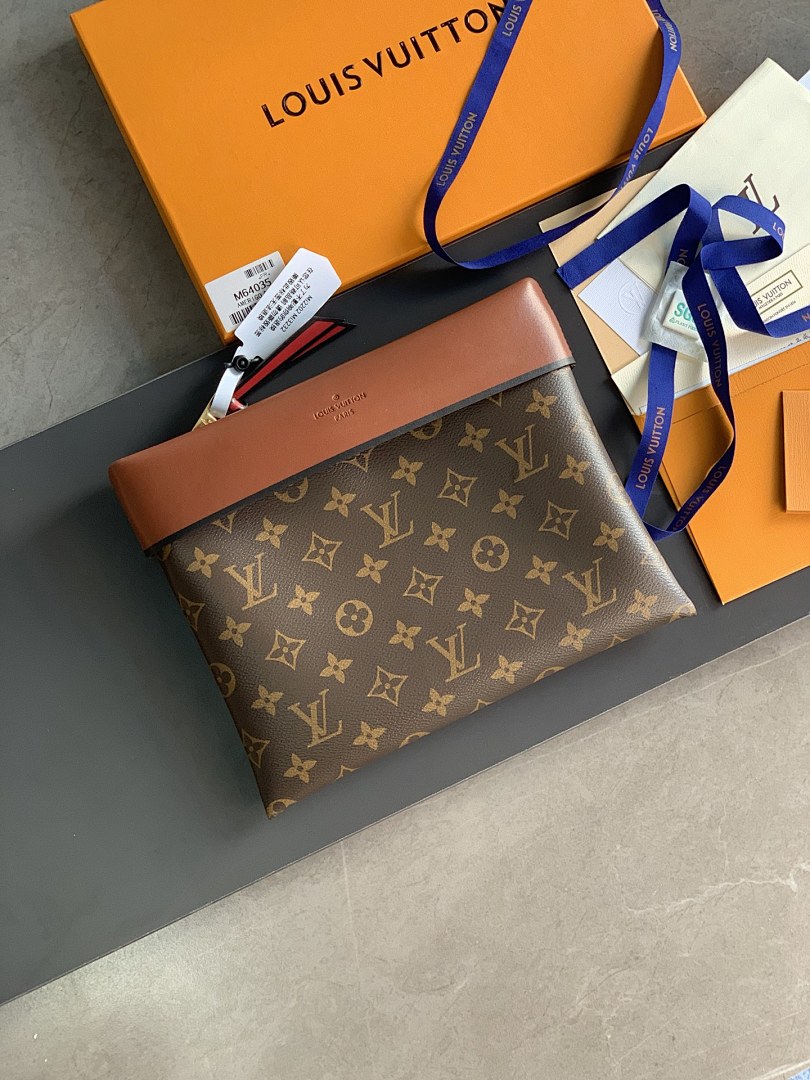 Bag 1, photo 1