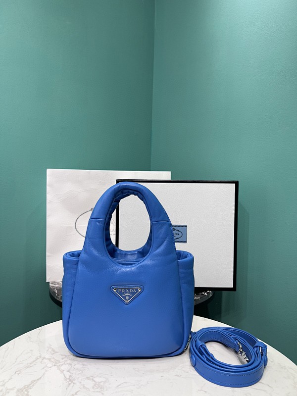 Bag P, photo 1