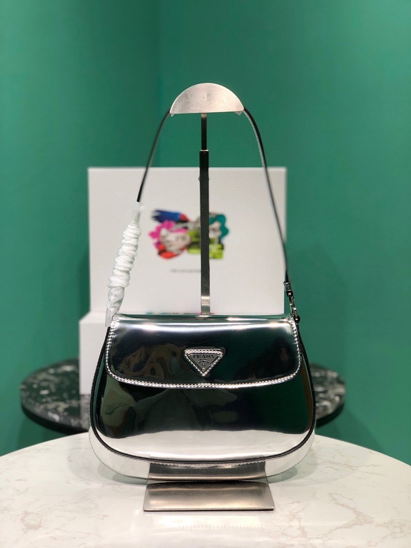 Bag P, photo 1