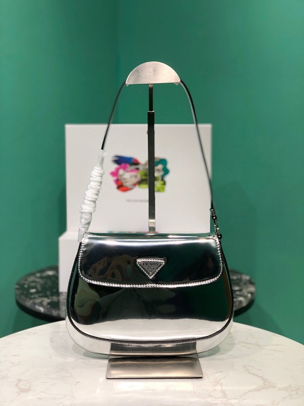 Bag P, photo 1