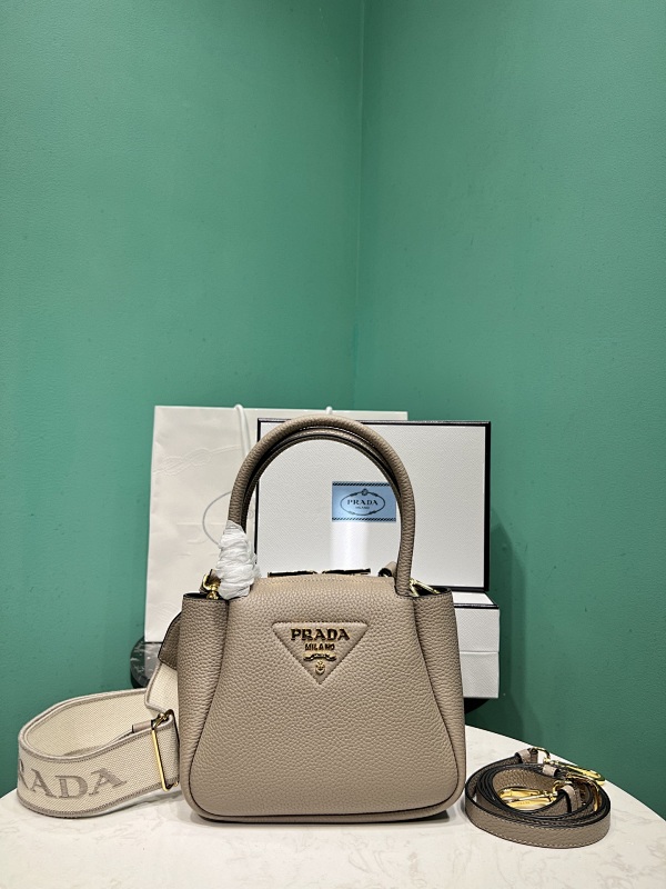 Bag P, photo 1