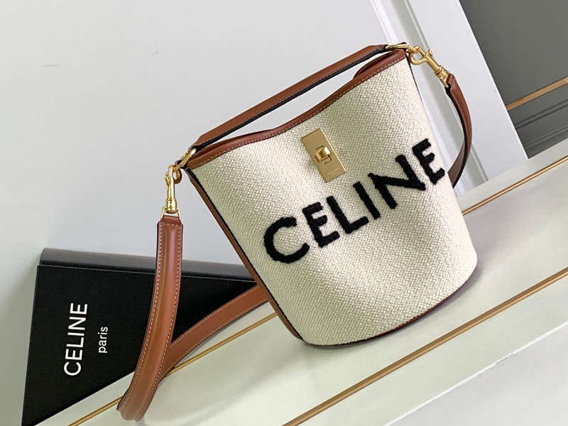 Bag C, photo 1