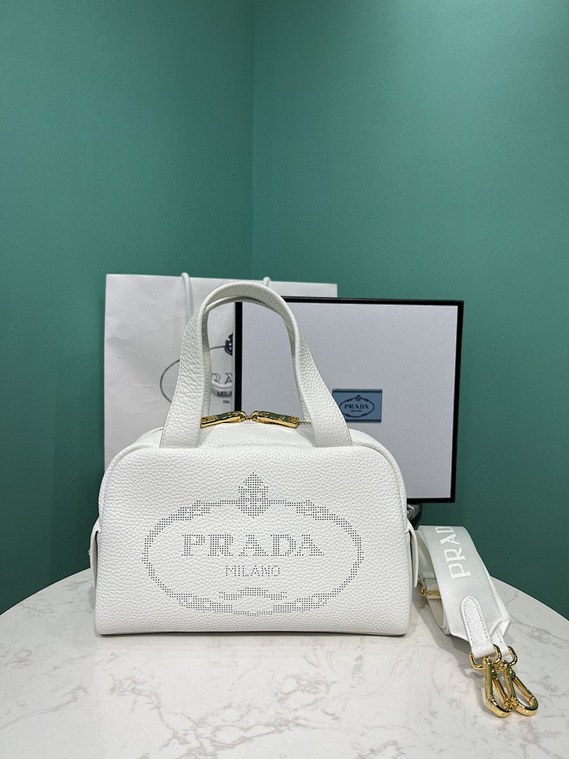 Bag P, photo 1