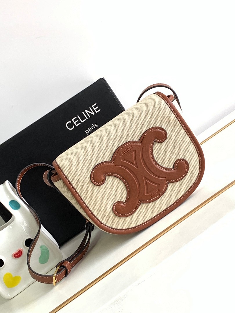 Bag C, photo 1