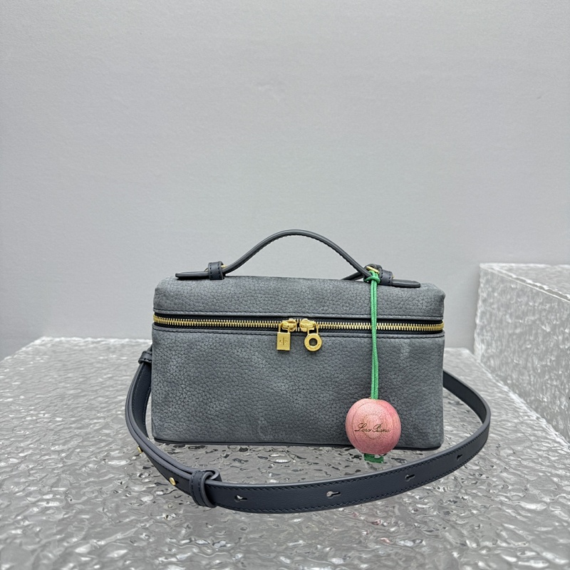 LP, photo 1