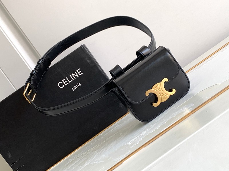 Bag C, photo 1