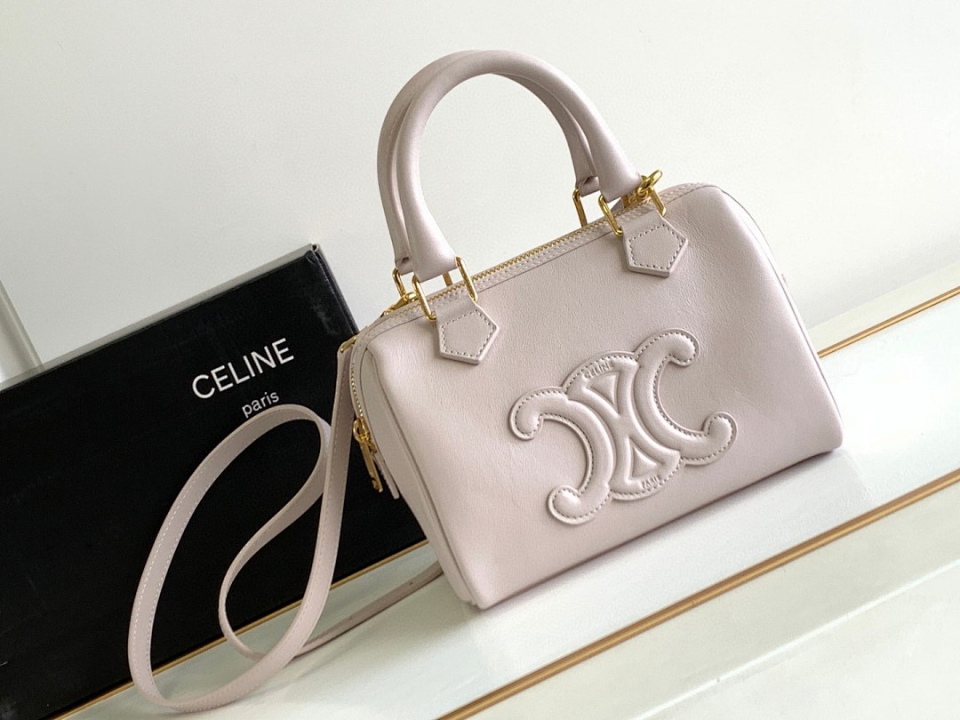 Bag C, photo 1