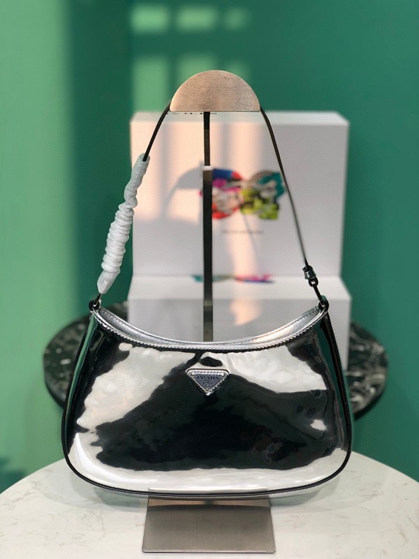 Bag P, photo 1