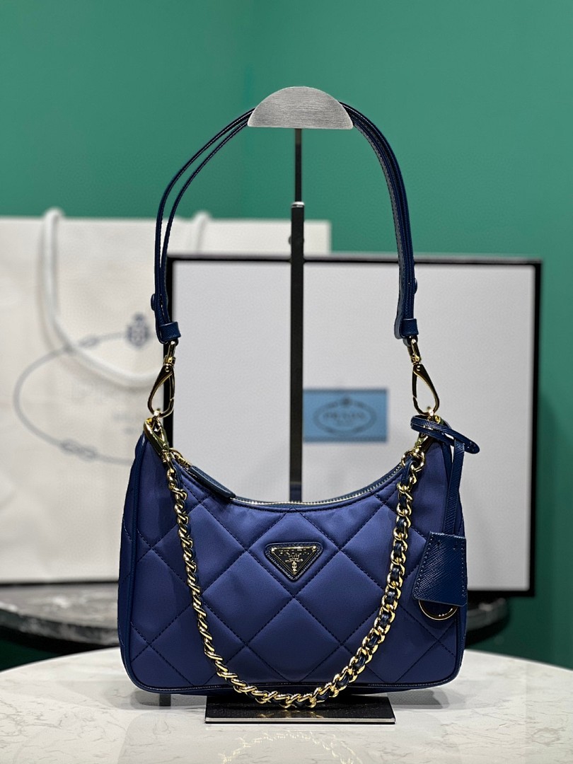 Bag P, photo 1