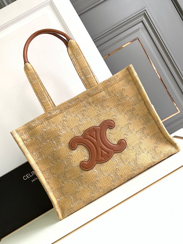 Bag C, photo 1