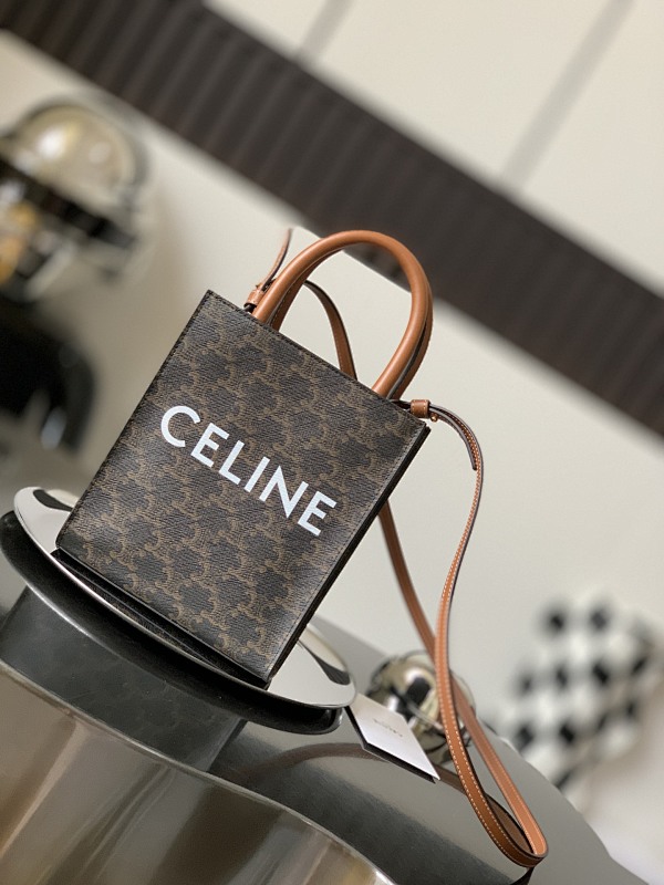 Bag C, photo 1