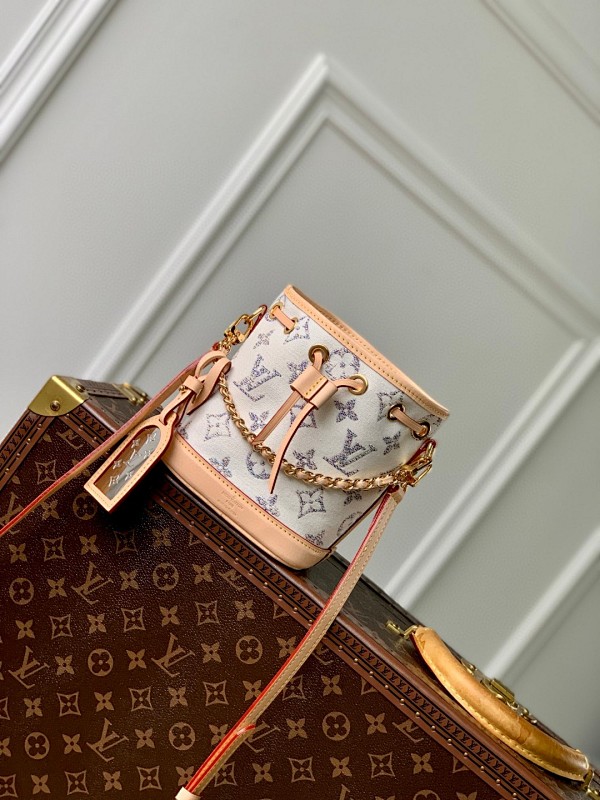 Bag L, photo 1
