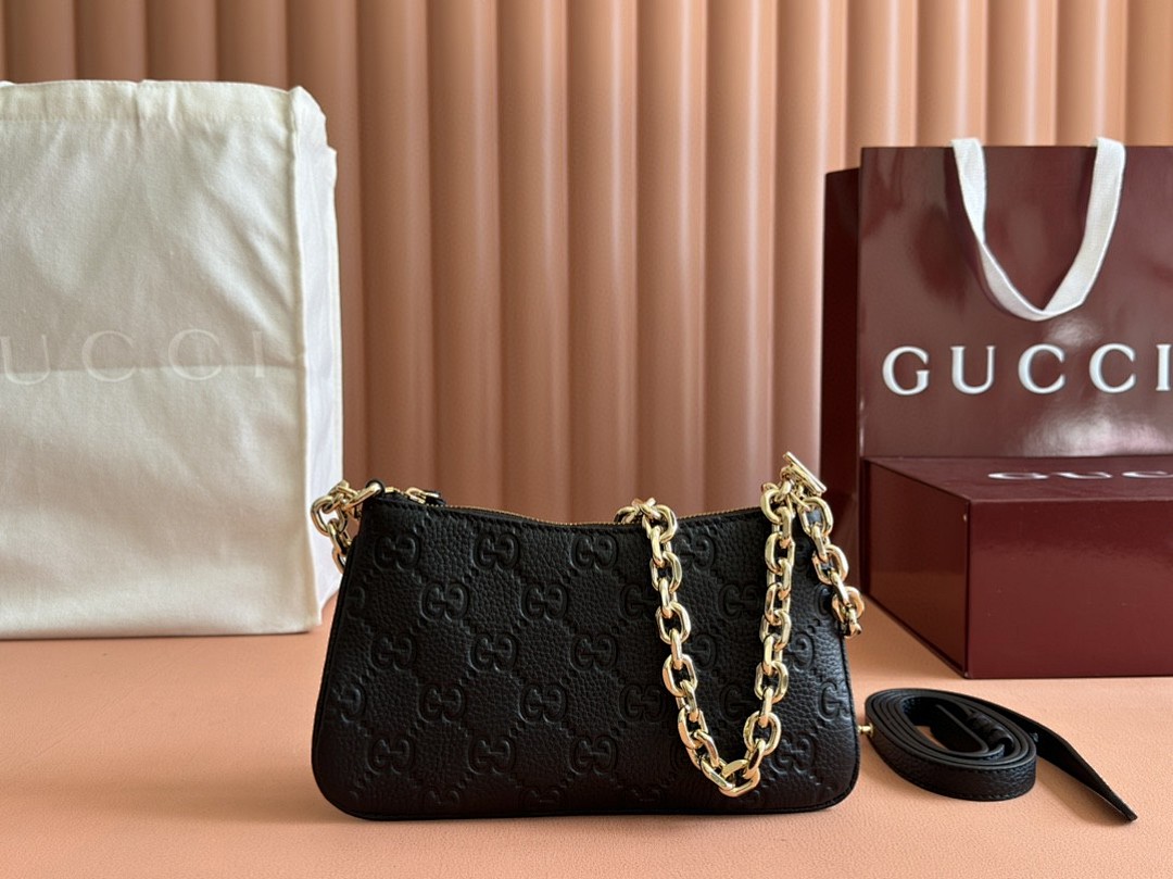 Bag G, photo 1