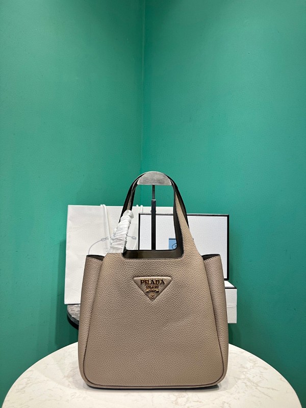 Bag P, photo 1